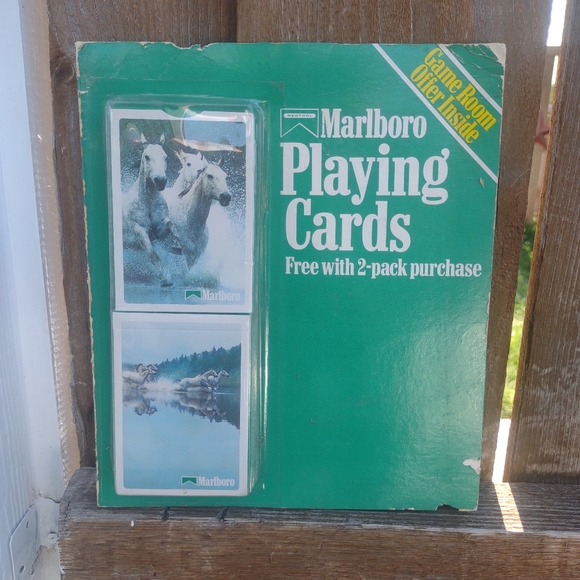 🆕 Vintage Marlboro cigarette playing cards new on package - Picture 8 of 10